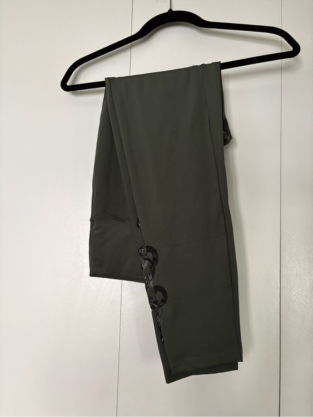 Disturbia Olive Green Snake Print Active Set - Picture 4 of 6